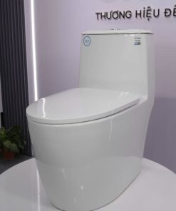 Bàn cầu 1 khối nắp đóng êm mã A5-8261