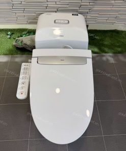 Bàn cầu một khối Dòng S400 kết hợp Nắp điện tử INAX mã AC-1032+CW-H20VN