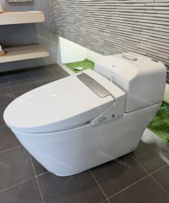 Bàn cầu một khối Dòng S400 kết hợp Nắp điện tử INAX mã AC-1032+CW-H20VN