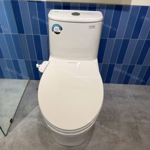 Bàn cầu một khối LOVEN + Nắp rửa thông minh INAX mã VF-1862