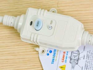 Bình nóng lạnh chống giật Rossi RST 15SQ Ti smart - 15 lít