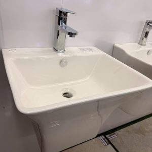 Chậu liền khối chân lửng Kolni 5400B