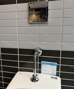 Tiểu Nam van xả cảm ứng INAX AU-431VR
