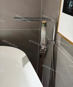 Vòi xả bồn đặt sàn kèm sen tắm ToTo mã TBP02303AA