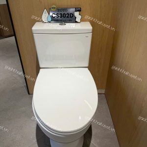 Bàn cầu hai khối nắp đóng êm ToTo mã CS302DT10