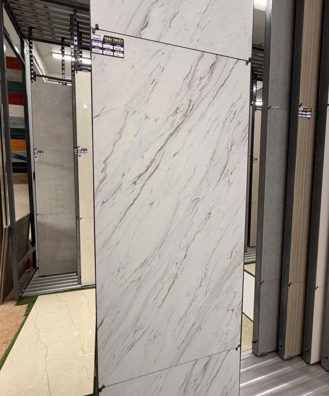 Gạch Vitto 60x120 mã 39003