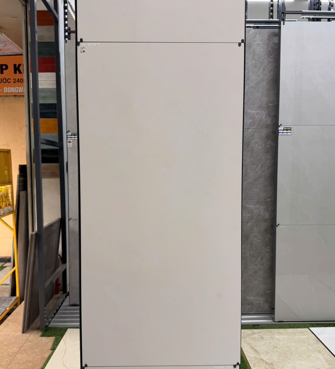 Gạch Vitto 60x120 mã 39064